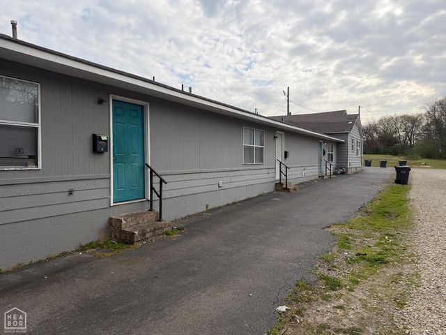 117 State Street, Jonesboro, AR 72401