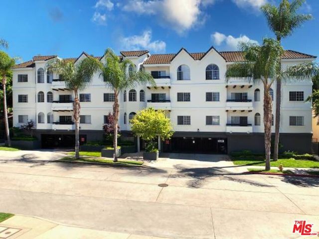 14430 BENEFIT Street 107, Sherman Oaks, CA 91423