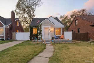 15329 Kentfield Street, Detroit, MI 48223