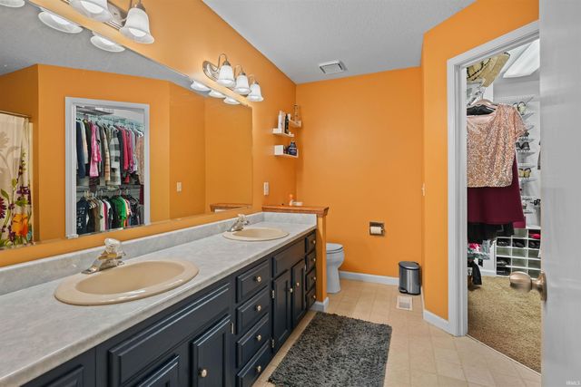 728 PELLSTON Court, Fort Wayne, IN 46825