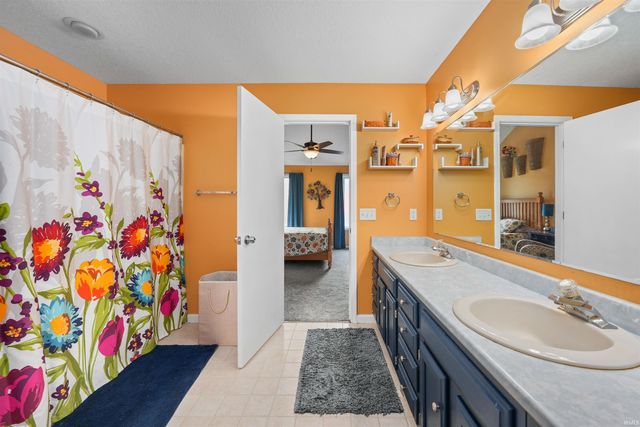 728 PELLSTON Court, Fort Wayne, IN 46825