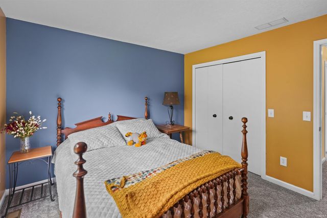 728 PELLSTON Court, Fort Wayne, IN 46825