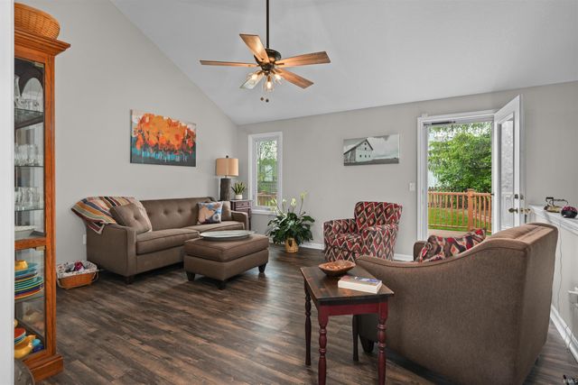 728 PELLSTON Court, Fort Wayne, IN 46825