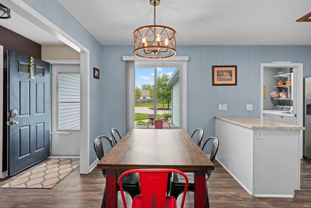 728 PELLSTON Court, Fort Wayne, IN 46825