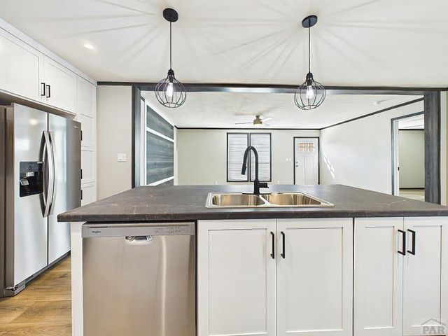 273 E Don Dr, Pueblo, CO 81007
