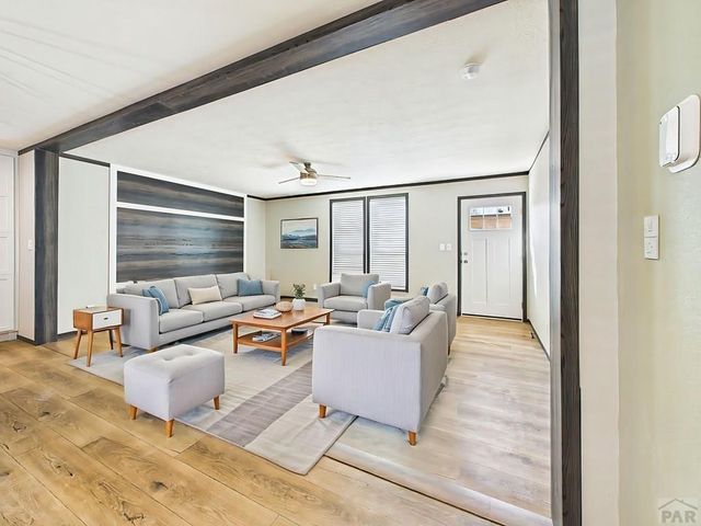 273 E Don Dr, Pueblo, CO 81007