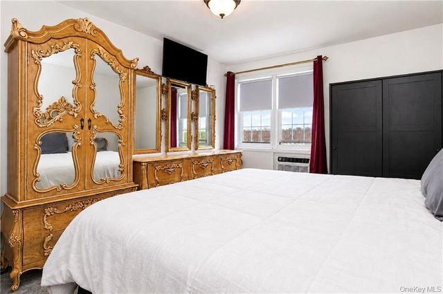 84-39 153rd Avenue 6B, Howard Beach, NY 11414