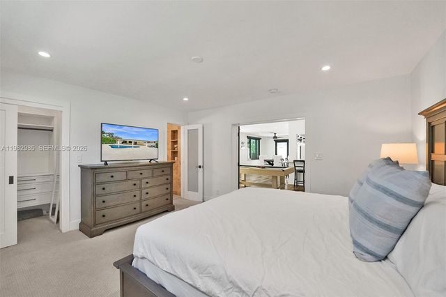 915 NW 7th St, Dania Beach, FL 33004