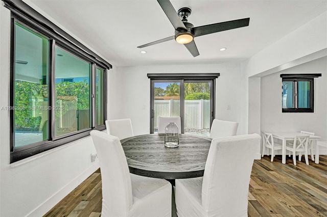 915 NW 7th St, Dania Beach, FL 33004