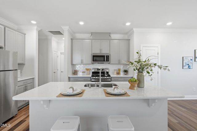 400 English Violet Lane, Raleigh, NC 27610