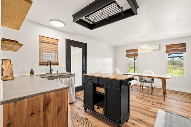 1550 S Stewart Street, Azle, TX 76020