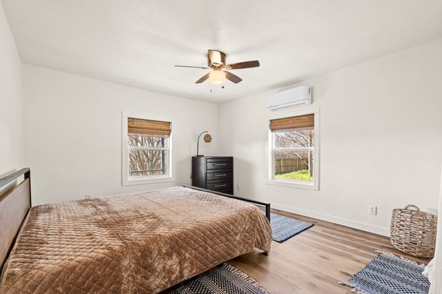 1550 S Stewart Street, Azle, TX 76020