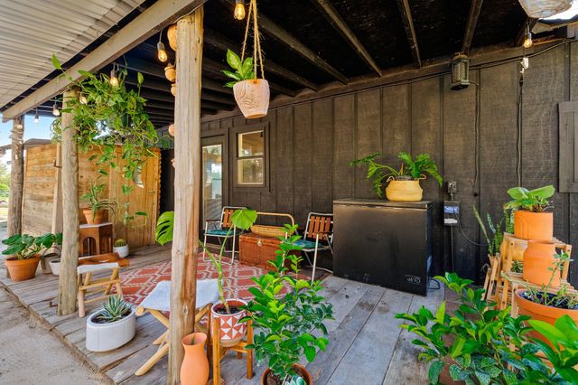 1550 S Stewart Street, Azle, TX 76020