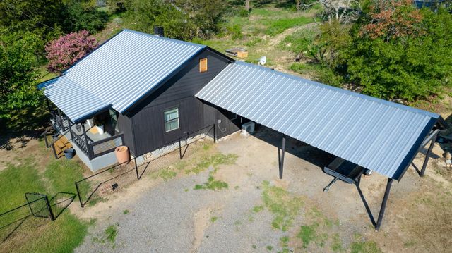 1550 S Stewart Street, Azle, TX 76020