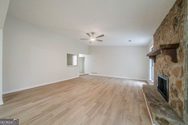 5115 Carole Place SW, Stone Mountain, GA 30087