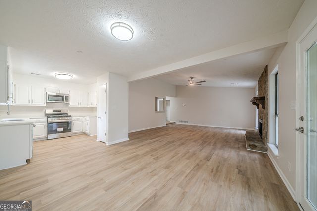 5115 Carole Place SW, Stone Mountain, GA 30087