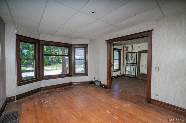 153 Beresford Street, Highland Park, MI 48203