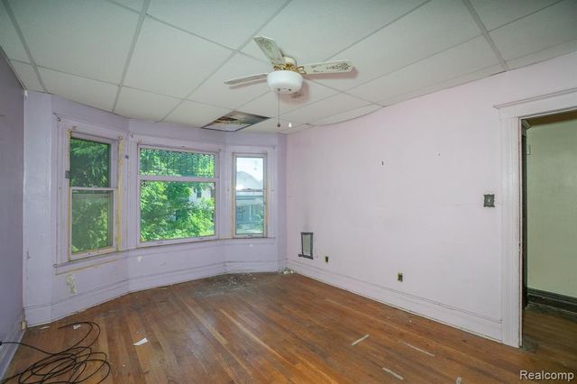 153 Beresford Street, Highland Park, MI 48203