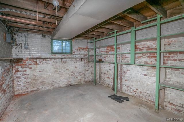 153 Beresford Street, Highland Park, MI 48203