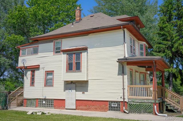 153 Beresford Street, Highland Park, MI 48203