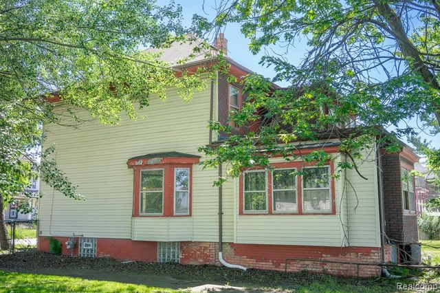153 Beresford Street, Highland Park, MI 48203