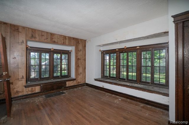 153 Beresford Street, Highland Park, MI 48203