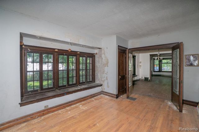 153 Beresford Street, Highland Park, MI 48203