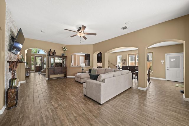 3942 Lake Star Drive, League City, TX 77573