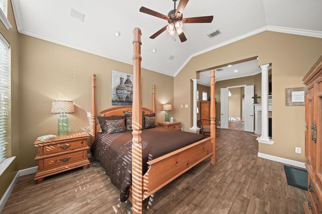 3942 Lake Star Drive, League City, TX 77573