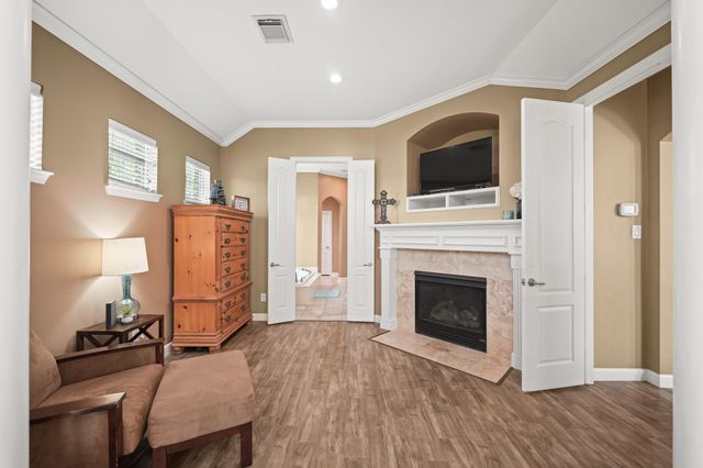 3942 Lake Star Drive, League City, TX 77573
