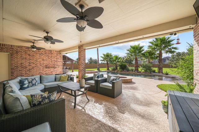 3942 Lake Star Drive, League City, TX 77573
