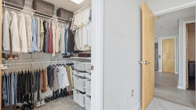 600 12th Ave S Apt 1714, Nashville, TN 37203