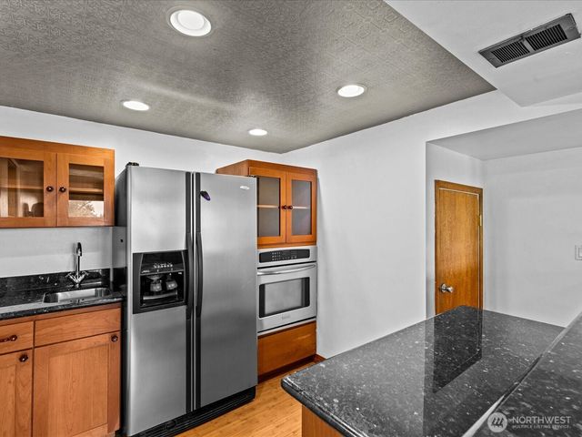 14445 5th Avenue S, Burien, WA 98168