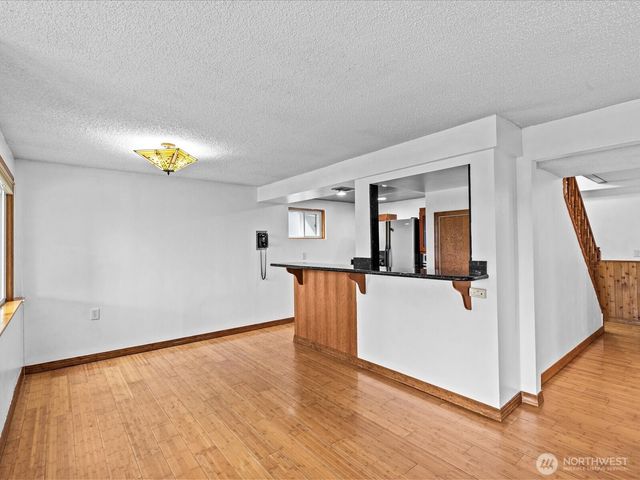 14445 5th Avenue S, Burien, WA 98168