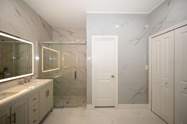 2390 9TH AVENUE, Deland, FL 32724