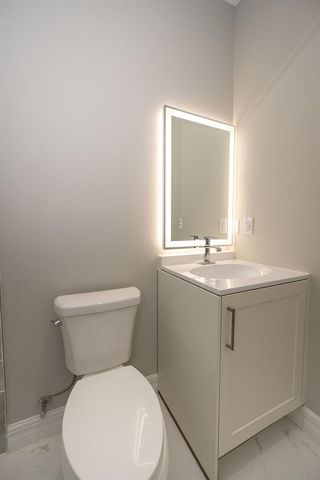 2390 9TH AVENUE, Deland, FL 32724