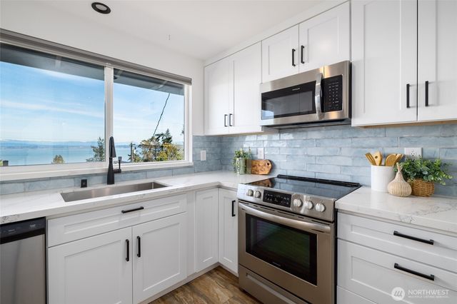 1345 Rainbow Lane, Camano Island, WA 98282