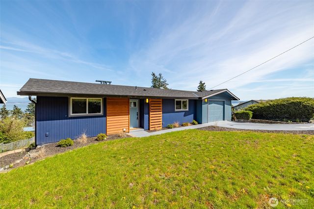 1345 Rainbow Lane, Camano Island, WA 98282
