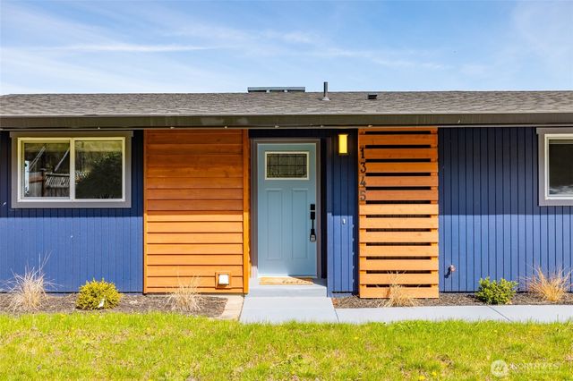 1345 Rainbow Lane, Camano Island, WA 98282