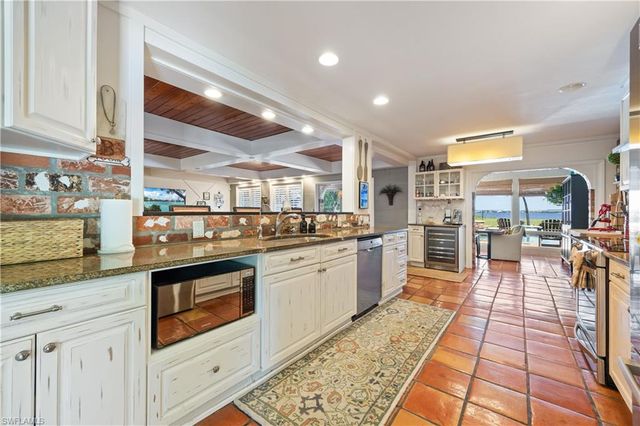 2430 McGregor BLVD, Fort Myers, FL 33901