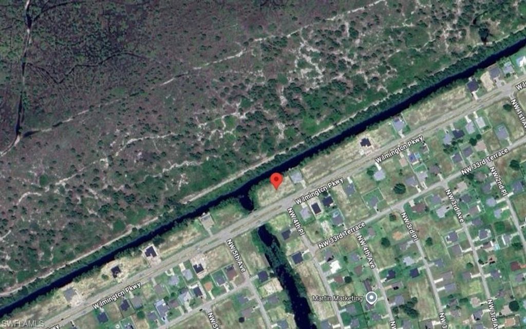 417 Wilmington PKWY, CAPE CORAL, FL 33993 — photo 2
