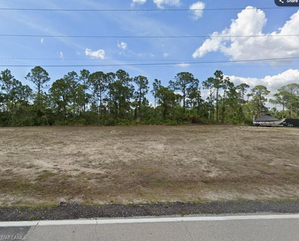 417 Wilmington PKWY, CAPE CORAL, FL 33993 — photo 3