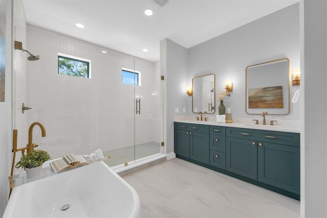 2422 MUSSELWHITE AVENUE, Orlando, FL 32804