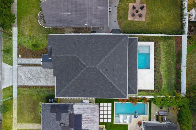 2422 MUSSELWHITE AVENUE, Orlando, FL 32804