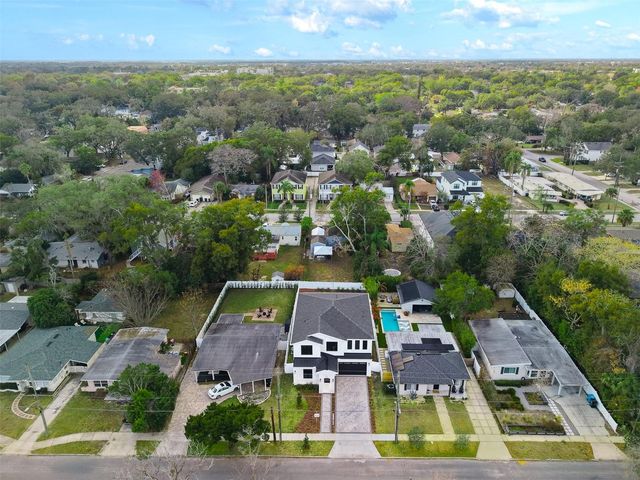 2422 MUSSELWHITE AVENUE, Orlando, FL 32804