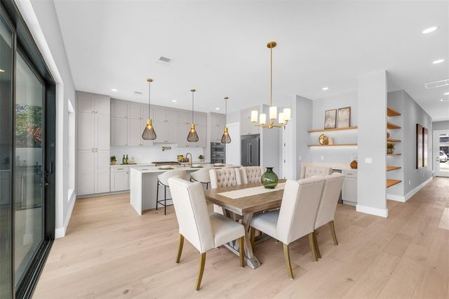 2422 MUSSELWHITE AVENUE, Orlando, FL 32804