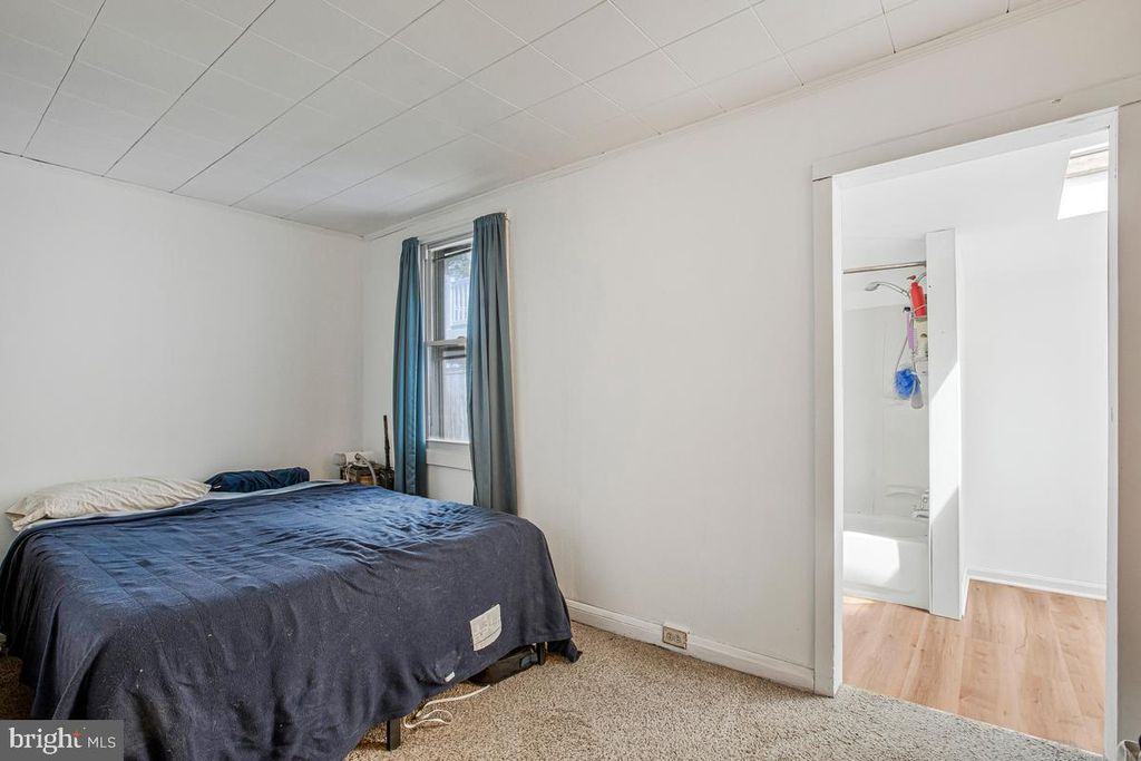 Image 22 of property listing at 7801 WATERVIEW, Baltimore, MD 21226