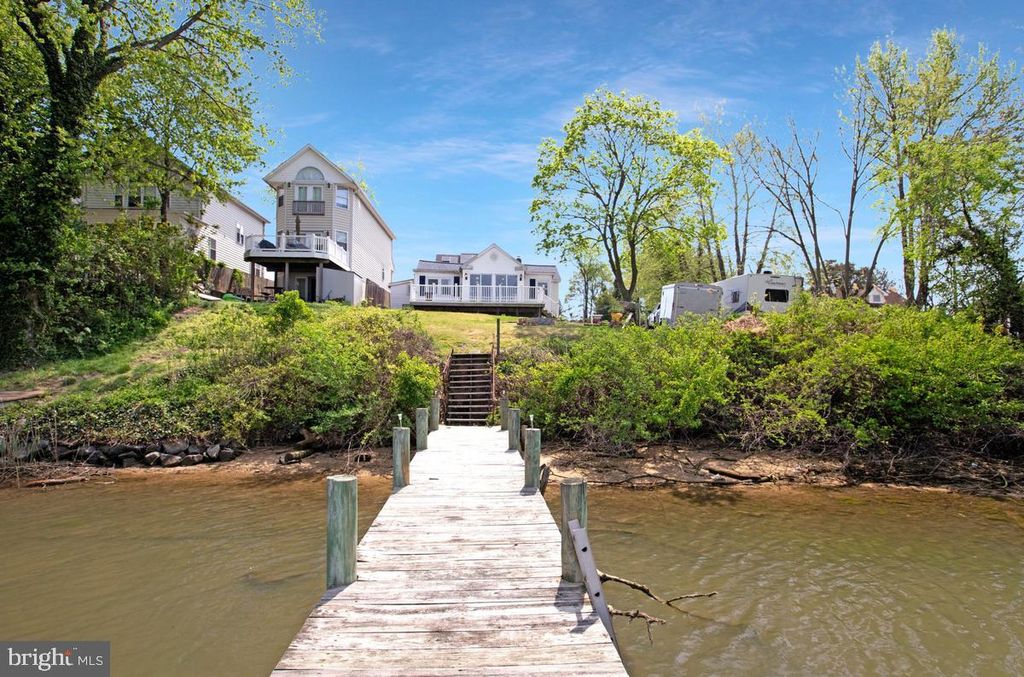 Image 35 of property listing at 7801 WATERVIEW, Baltimore, MD 21226