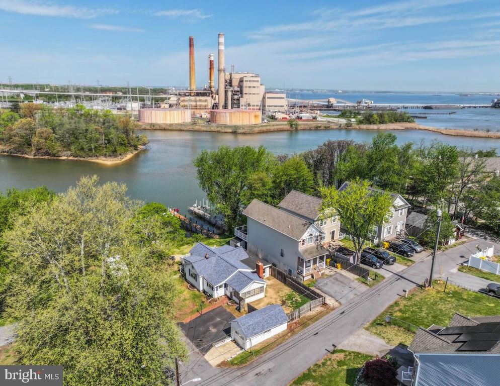 Image 39 of property listing at 7801 WATERVIEW, Baltimore, MD 21226