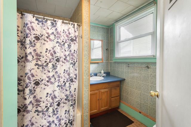 412 Queen Street, Goshen, IN 46528